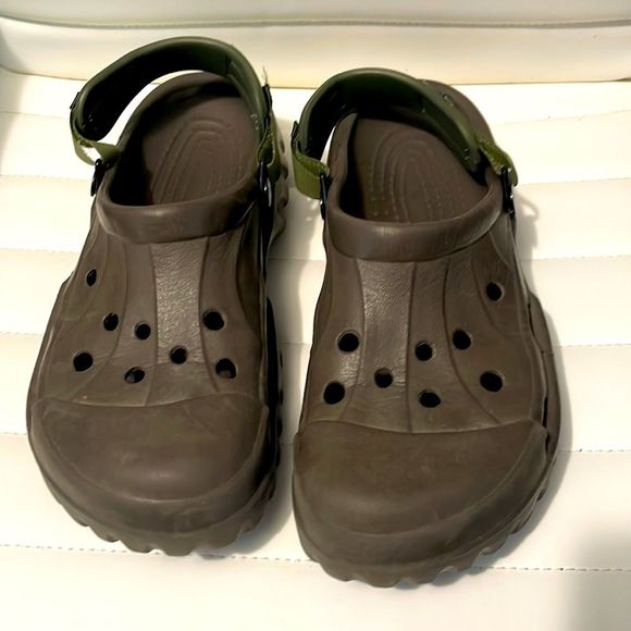 CROCS Other - Crocs Unisex Off-road  Green.    LSHE124